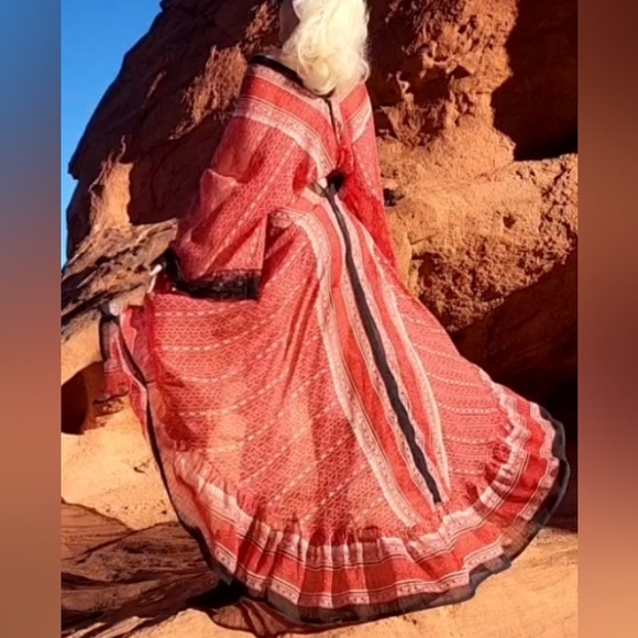 RESORT WEAR Designer Maxi Dress Silk Cruise Tropical Red Maxi Dress - Picture 3 of 11